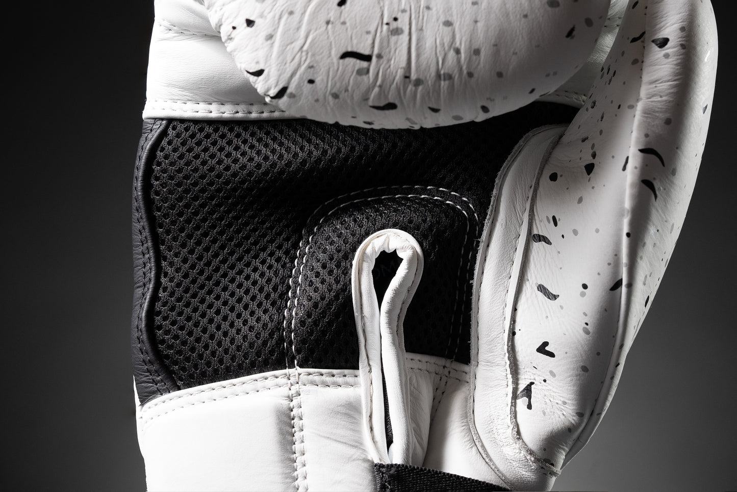 GEN 01 TRAINING GLOVE